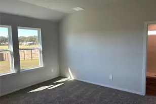 313 Doss Dr, Rockdale, TX 76567 - Photo 6