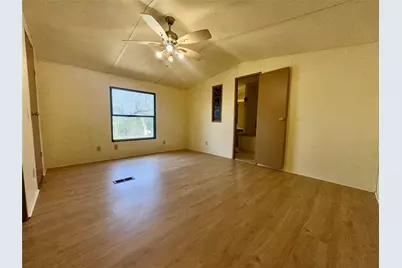 1218 Private Road 3063 Road, Lexington, TX 78947 - Photo 10