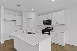 358 Denali Dr, Kyle, TX 78640 - Photo 8