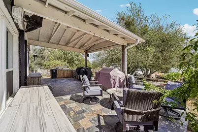 140 Family Circle, Hutto, TX 78634 - Photo 24
