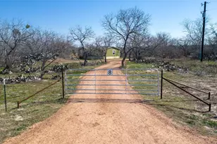 154 Cowboy Rd, Gonzales, TX 78629 - Photo 4