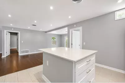 2105 Fortview Road, Austin, TX 78704 - Photo 10