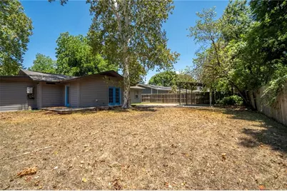 2105 Fortview Road, Austin, TX 78704 - Photo 32
