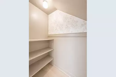 223 NW Front Street, Bartlett, TX 76511 - Photo 14