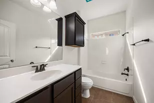 304 Santa Maria St, Georgetown, TX 78628 - Photo 18