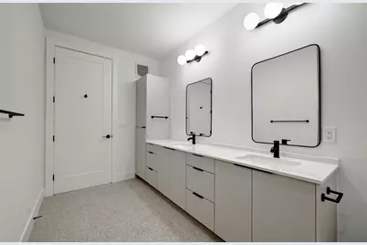 1701 Simond Avenue #323, Austin, TX 78723 - Photo 18