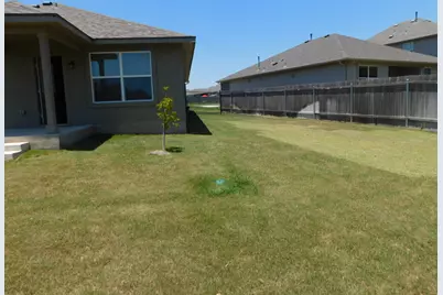 104 Royal Palm Way, Leander, TX 78641 - Photo 10