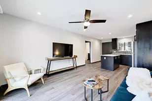 3301 Red River St, Austin, TX 78705 - Photo 10