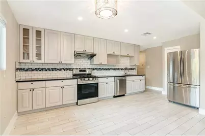 1702 New York Avenue, Austin, TX 78702 - Photo 8