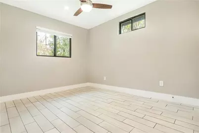 1702 New York Avenue, Austin, TX 78702 - Photo 16