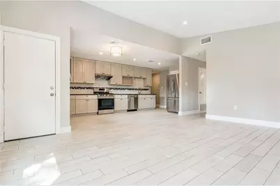1702 New York Avenue, Austin, TX 78702 - Photo 6