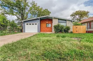 1702 New York Ave, Austin, TX 78702 - Photo 1
