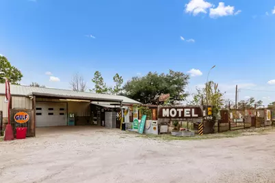 402 Magnolia Street, Gause, TX 77857 - Photo 8