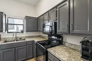 1404 Norwalk Ln, Austin, TX 78703 - Photo 8