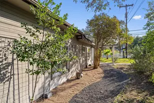 400 E Monroe St, Austin, TX 78704 - Photo 38