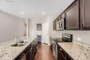 13705 Sherri Berry Wy, Manor, TX 78653 - Photo 8