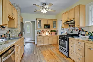 106 W 32nd St, Austin, TX 78705 - Photo 10