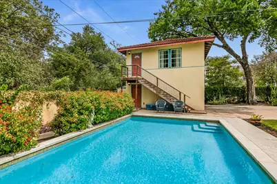 106 W 32nd Street, Austin, TX 78705 - Photo 32