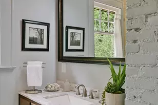 106 W 32nd St, Austin, TX 78705 - Photo 22