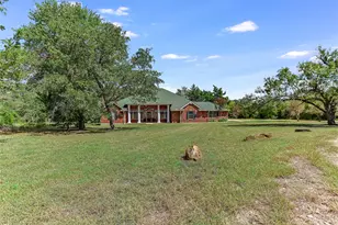 741 Knobbs Rd, McDade, TX 78650 - Photo 26