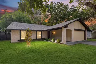 9215 Hunters Trace E, Austin, TX 78758 - Photo 30