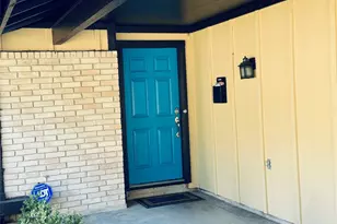 9215 Hunters Trace E, Austin, TX 78758 - Photo 2