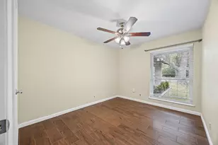 9215 Hunters Trace E, Austin, TX 78758 - Photo 20