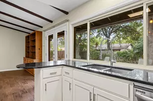 9215 Hunters Trace E, Austin, TX 78758 - Photo 18