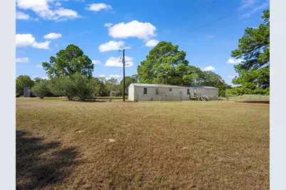 133 Pine Valley Loop, Smithville, TX 78957 - Photo 2