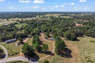 133 Pine Valley Loop, Smithville, TX 78957 - Photo 32