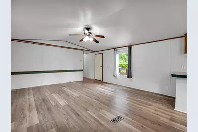 133 Pine Valley Loop, Smithville, TX 78957 - Photo 6