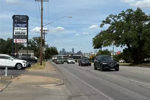 2200 Dickson Dr, Austin, TX 78704 - Photo 2