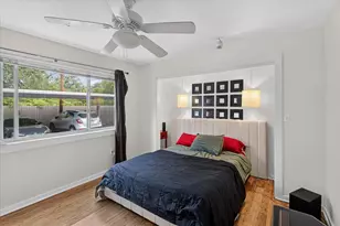 2200 Dickson Dr, Austin, TX 78704 - Photo 20