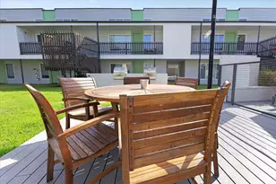 2200 Dickson Dr, Austin, TX 78704 - Photo 22