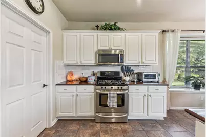 201 Tulip Trail Bend, Cedar Park, TX 78613 - Photo 8