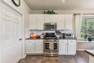 201 Tulip Trail Bend, Cedar Park, TX 78613 - Photo 8