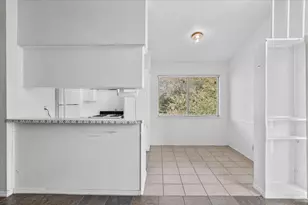 2507 Manor Cir, Austin, TX 78723 - Photo 8