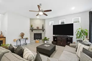 1209 Winding Way Dr, Georgetown, TX 78628 - Photo 8