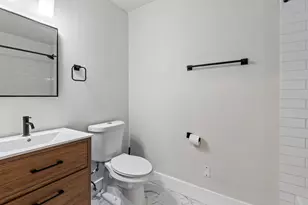909 Reinli St, Austin, TX 78751 - Photo 20