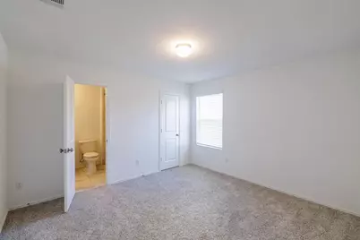 8015 Purple Aster Pass, Lago Vista, TX 78645 - Photo 20