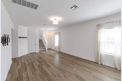 8015 Purple Aster Pass, Lago Vista, TX 78645 - Photo 4