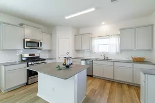 8015 Purple Aster Pass, Lago Vista, TX 78645 - Photo 6