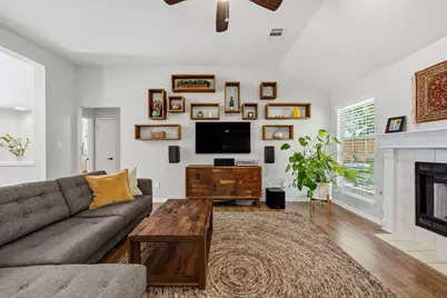 6816 Beatty Drive, Austin, TX 78749 - Photo 14