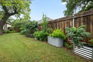 11704 Via Grande Dr, Austin, TX 78739 - Photo 38