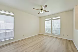 502 Gregory Ct, Round Rock, TX 78664 - Photo 6