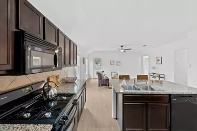 11305 Malta Drive, Manor, TX 78653 - Photo 10