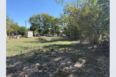 502 S Alamo Street, Bartlett, TX 76511 - Photo 10