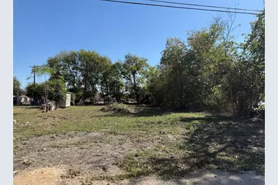 502 S Alamo Street, Bartlett, TX 76511 - Photo 2