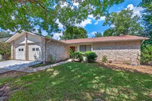 504 Pin Tail Ln, Taylor, TX 76574 - Photo 2
