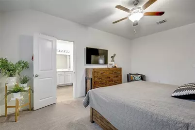 15400 Summer Ray Drive, Del Valle, TX 78617 - Photo 16